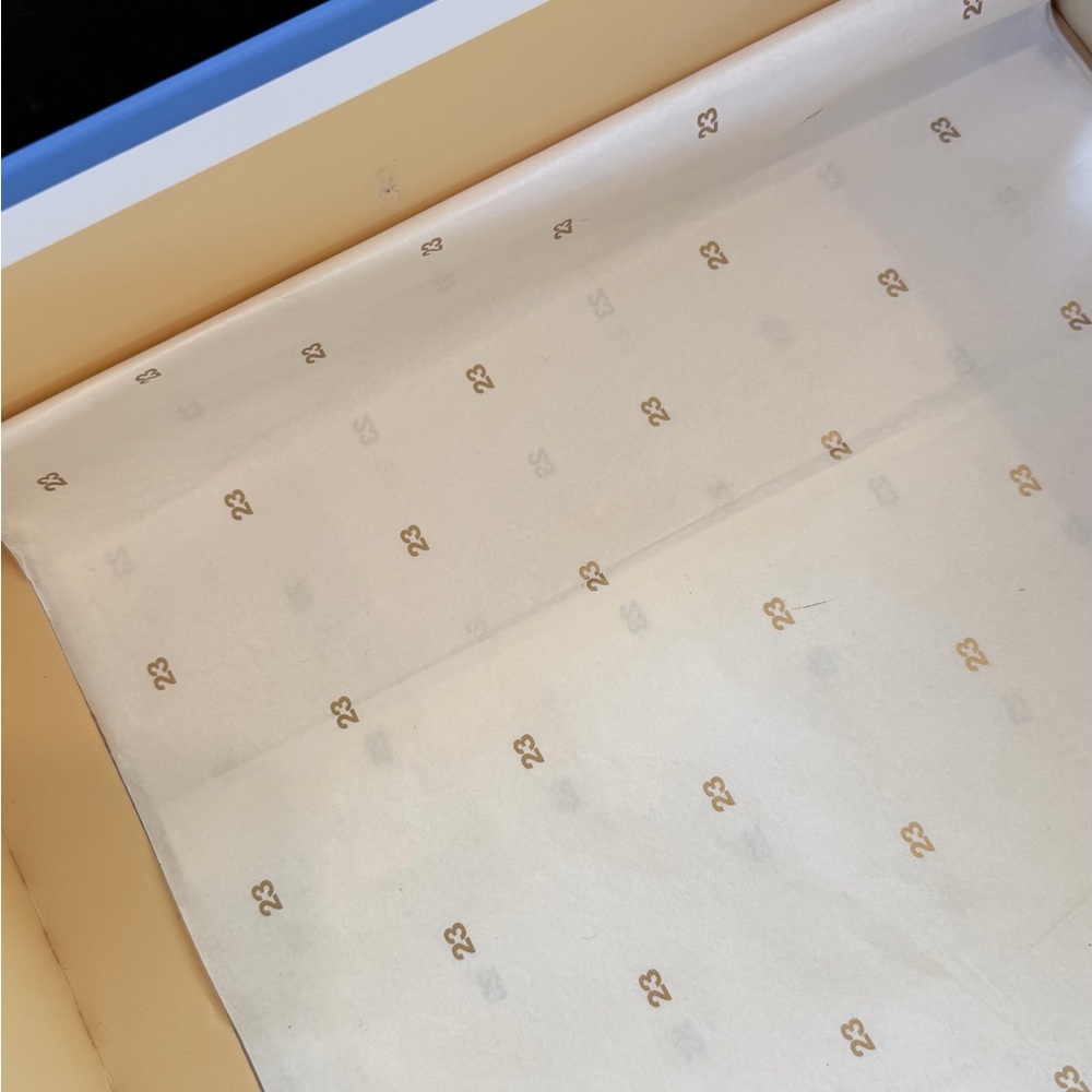 Jordan 4 Retro SP
30th Anniversary Union Desert Moss
Box and wrapping paper. - Picture 4 of 16